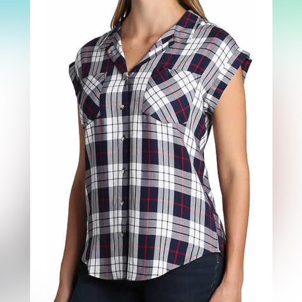 Women’s Plaid Button Top Size XS